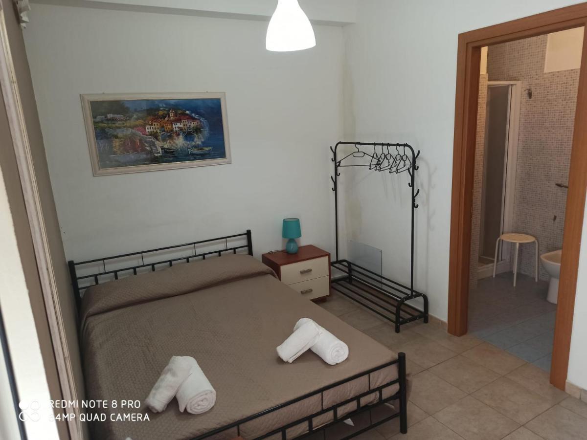 Bed and Breakfast La Rosa Antica Caltagirone Esterno foto