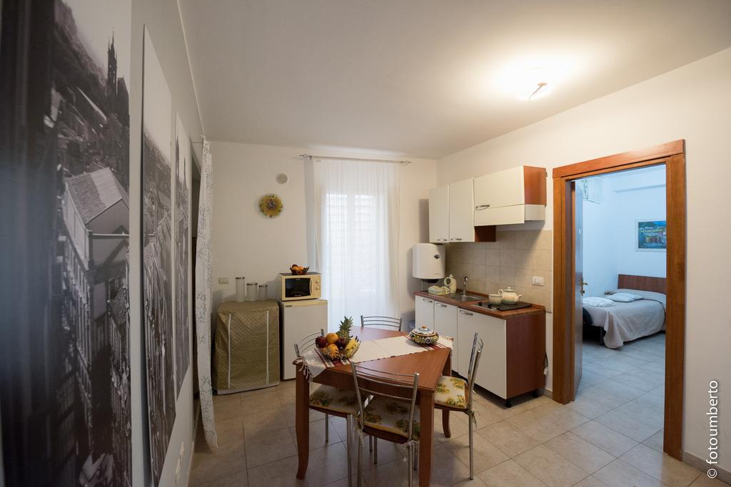 Bed and Breakfast La Rosa Antica Caltagirone Esterno foto